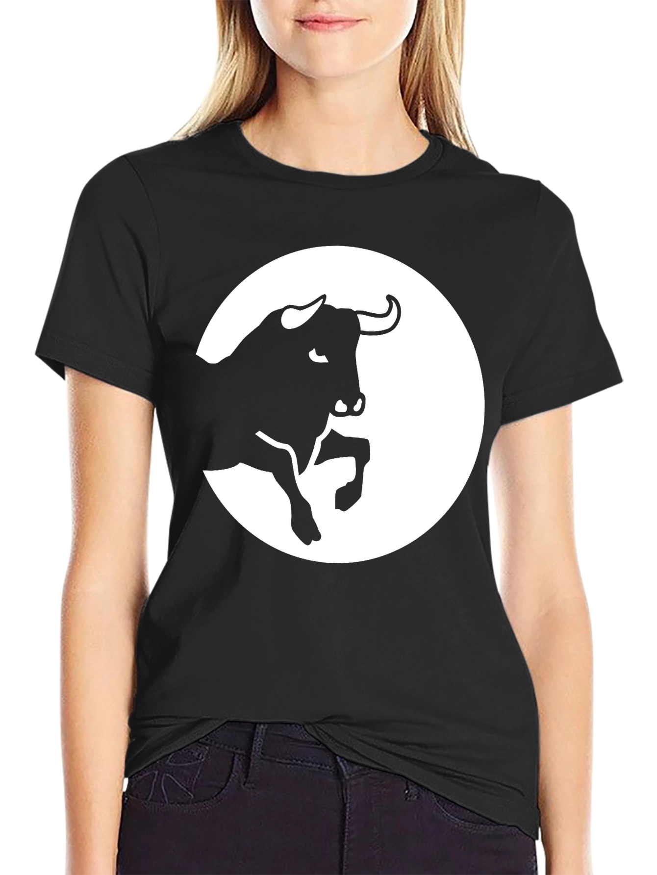 Black Bull Graphic Tee - Bold Stylish Comfortable