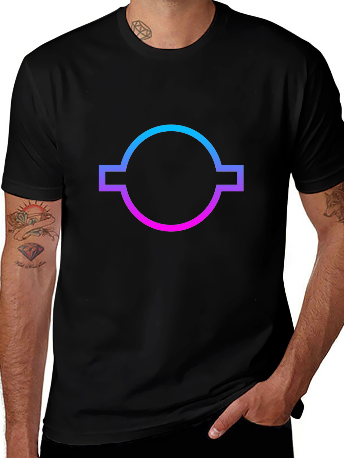 Gradient Circle Graphic Tee - Casual Style