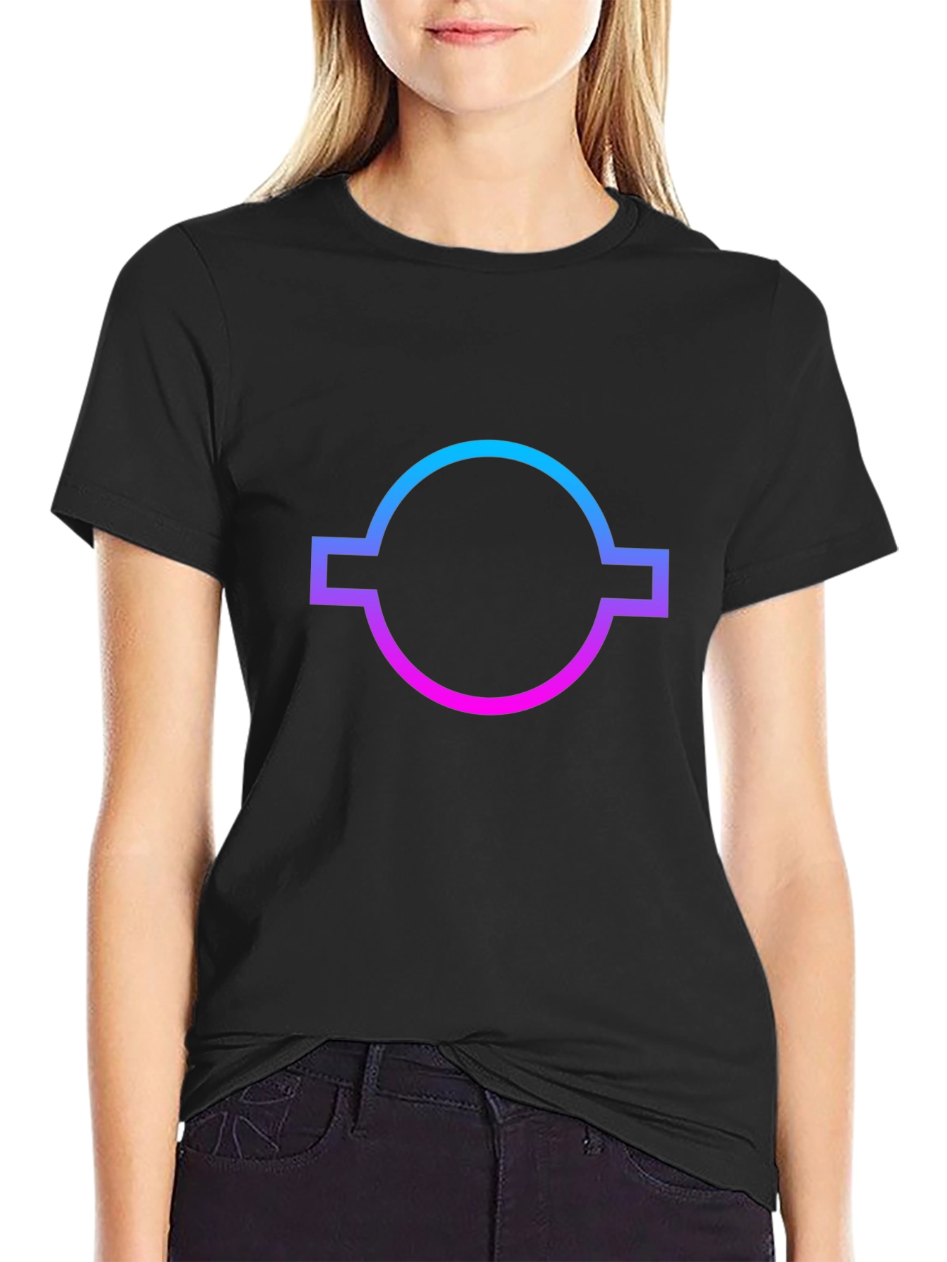 Gradient Circle Graphic Tee - Casual Style