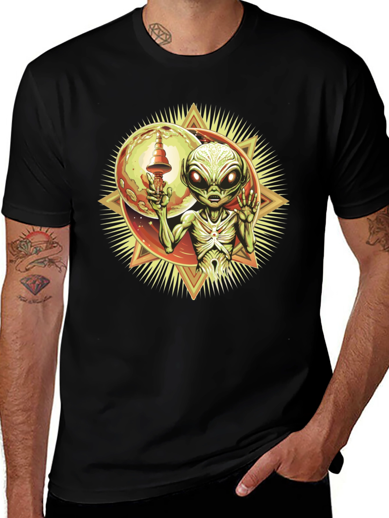 Alien Graphic Tee - Retro Sci-Fi Design