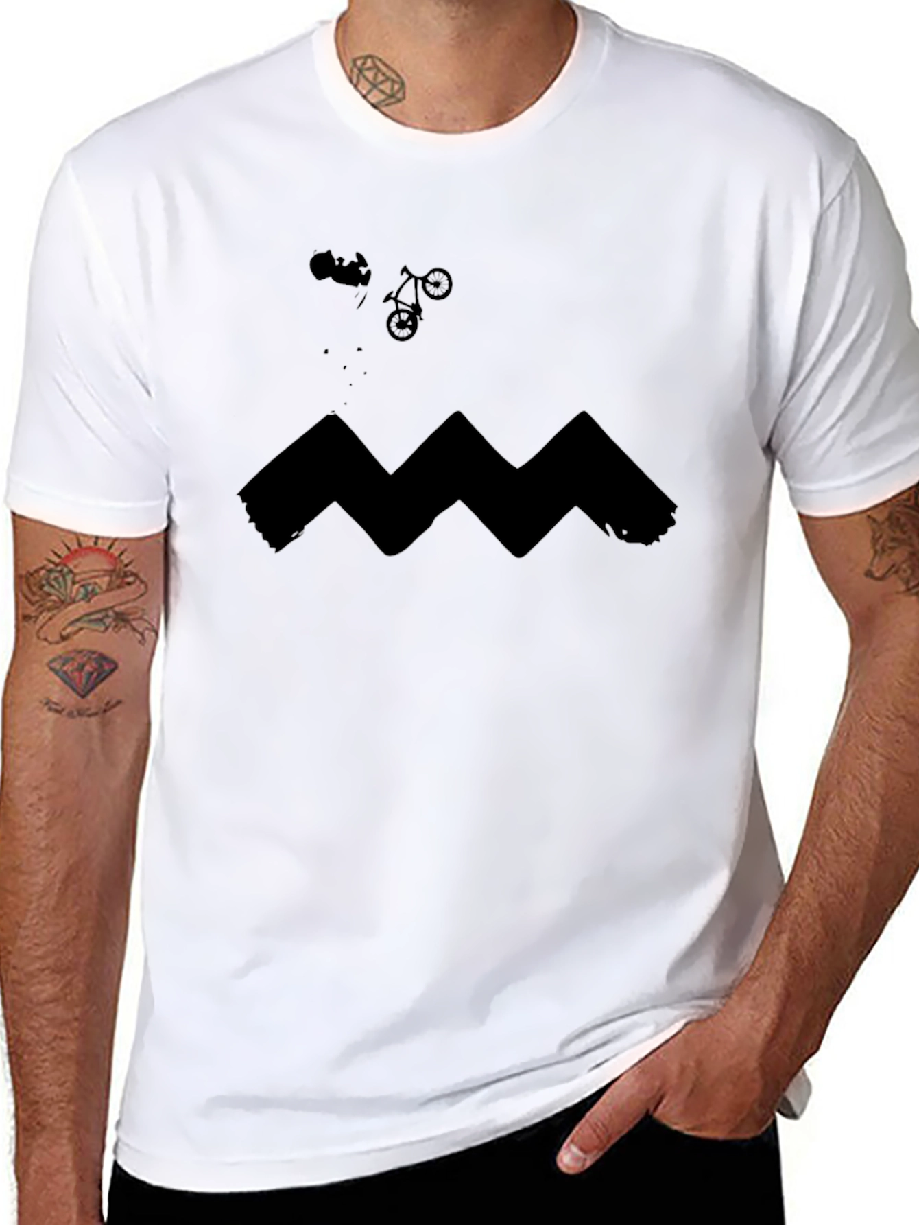 Mens Graphic Tee: Charlie Brown Zig Zag Design