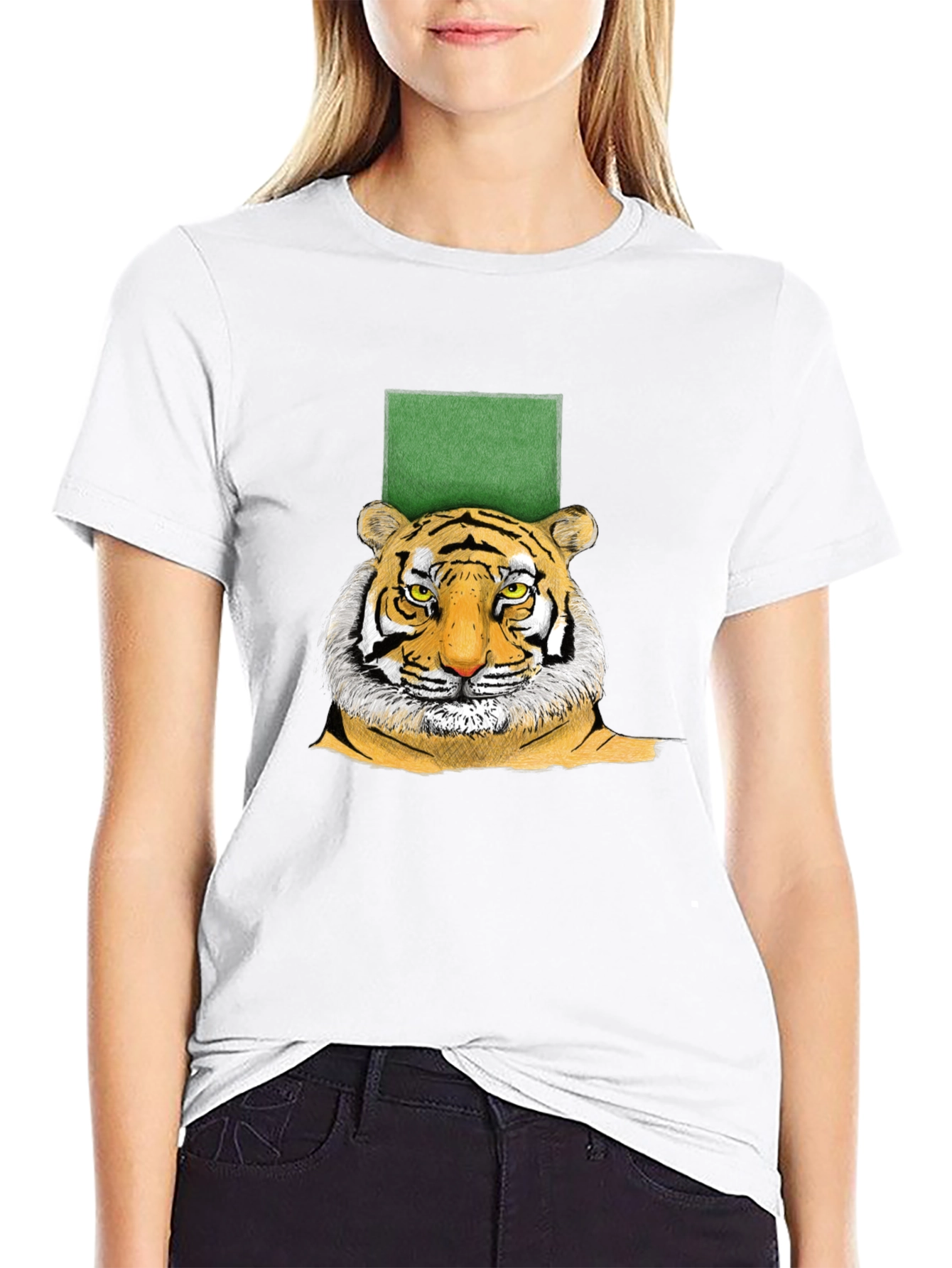 Tiger Graphic Tee - Modern Streetwear Style