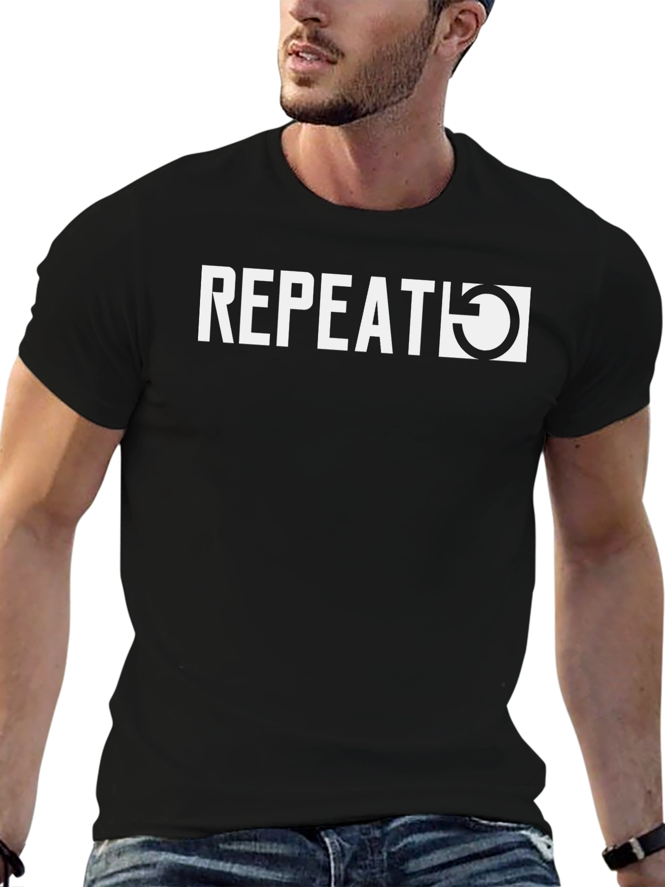 Repeat Arrow Graphic T-Shirt - Black