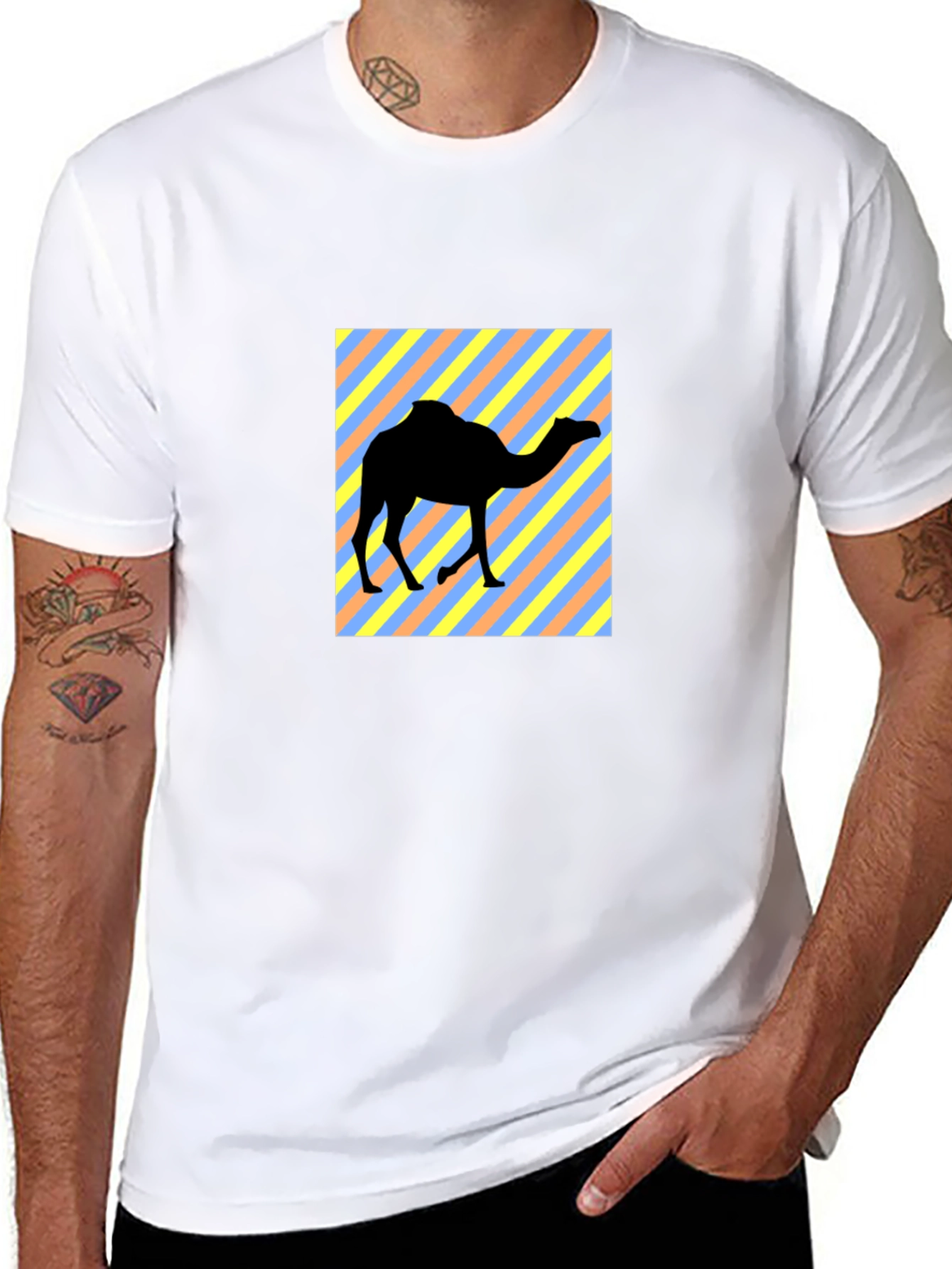 Trendy Camel Graphic Tee - Black