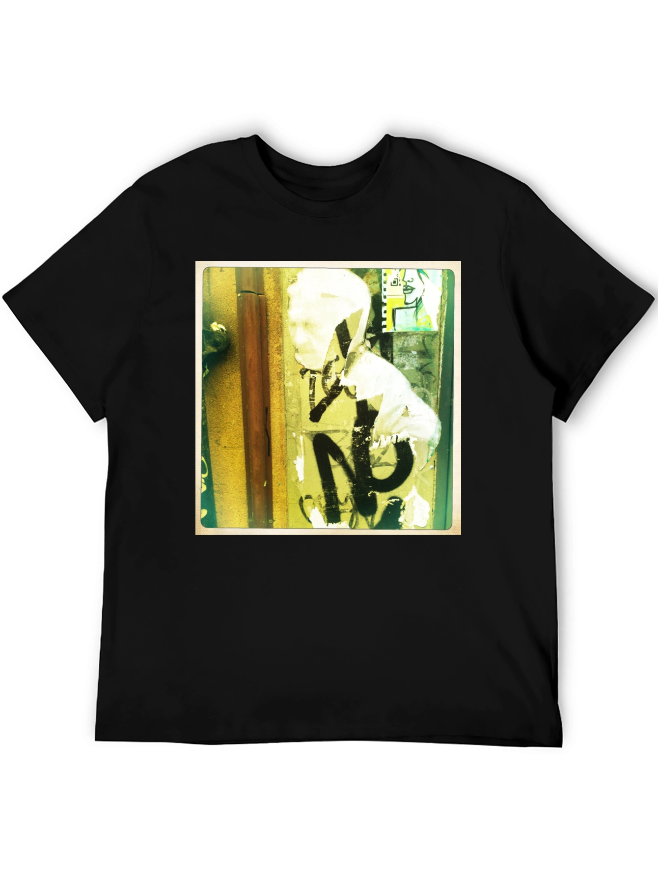 Urban Art Graphic Tee - Street Style Fashion