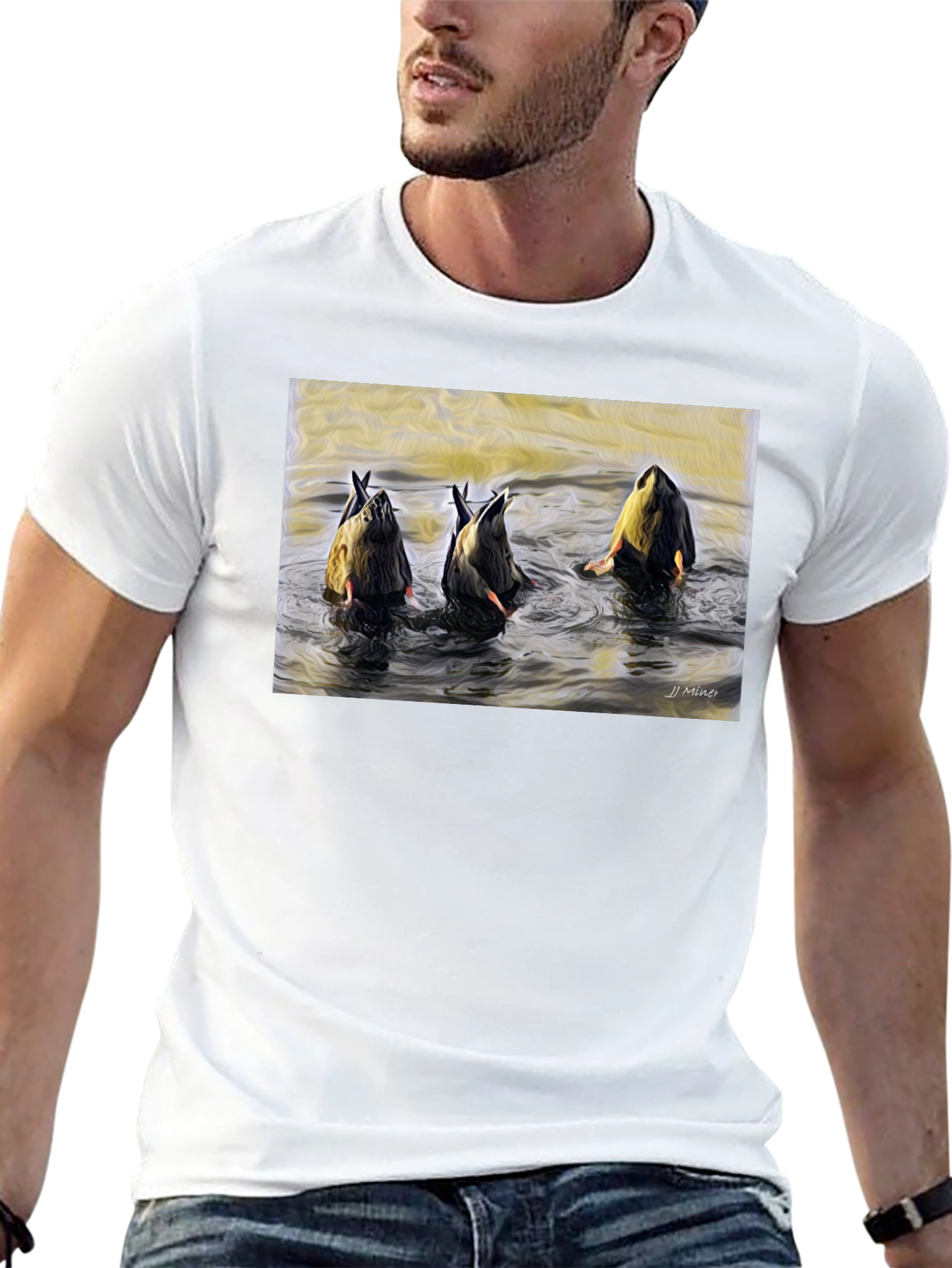 Diving Duck Art T-Shirt - Unique Nature Tee