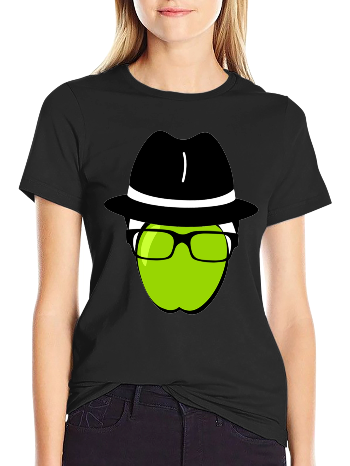 Granny Smith Sleuth Tee - Cool Apple Detective Shirt