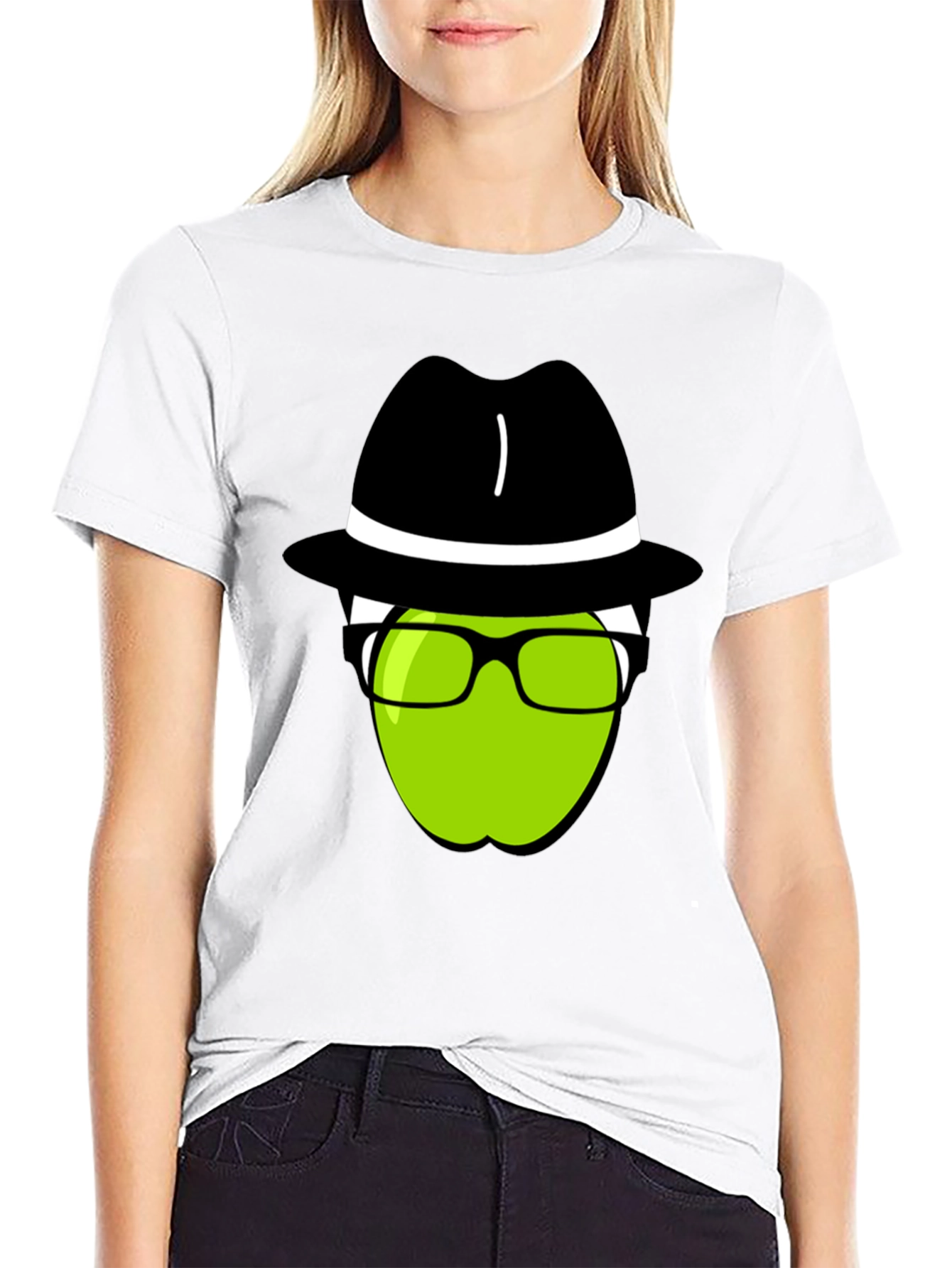 Granny Smith Sleuth Tee - Cool Apple Detective Shirt