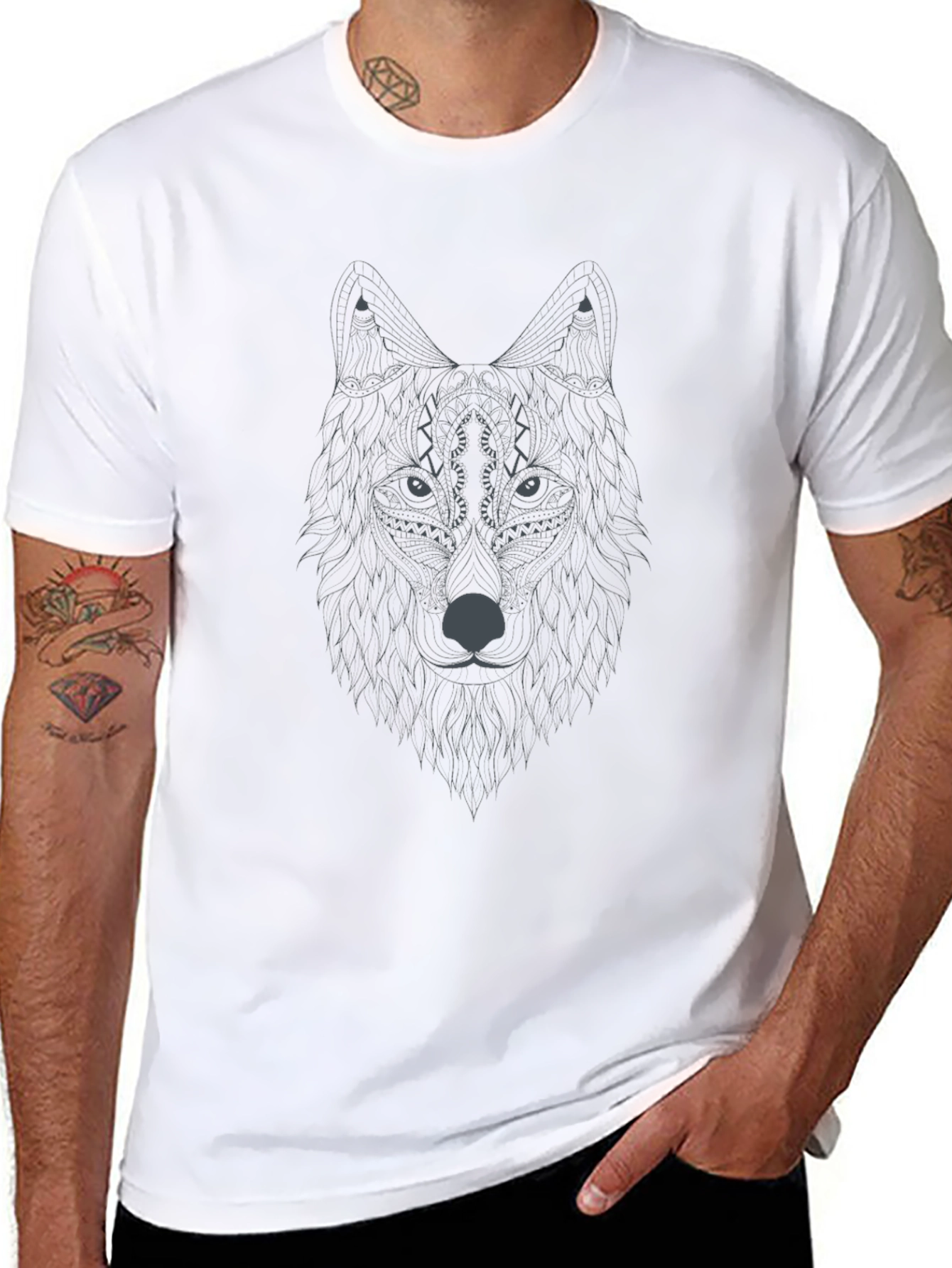 Wolf Graphic Print Tee - Stylish Menswear